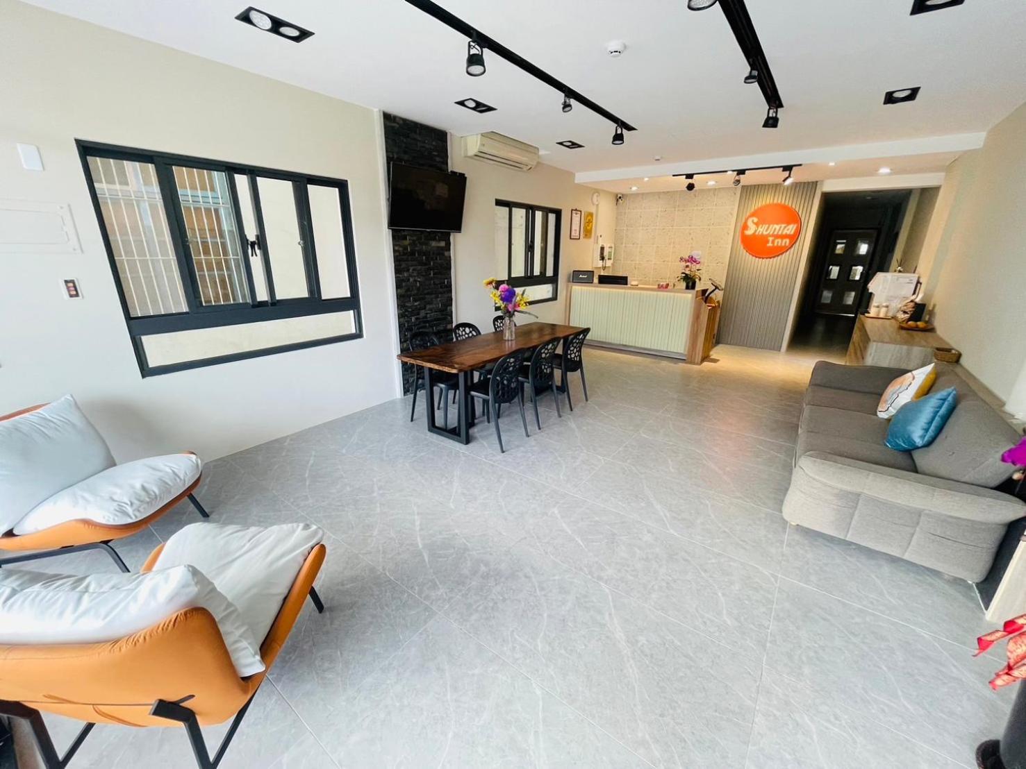 Shuntai Inn Fengshan  エクステリア 写真