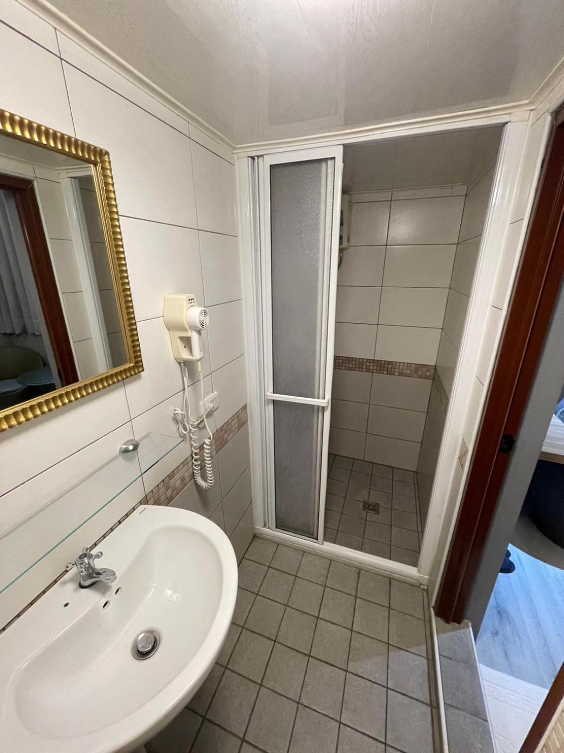 Shuntai Inn Fengshan  エクステリア 写真